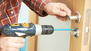 Automotive Locksmith at Links At Victoria Carson, California